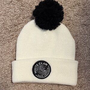 [New] White Claw Beanie (Unisex)